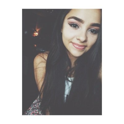austin. justin. miley. 5sos. ari. 1D. janoskians. some bitch blocked austin & beau so I lost my follows. skip & ari follow
