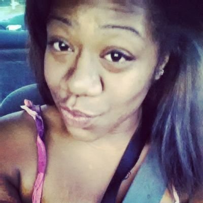 Im 18... I'm Laid Back And Unique In My Own...I Follow Back So Dont Follow 2 Unfollow... I Can Do The Same
