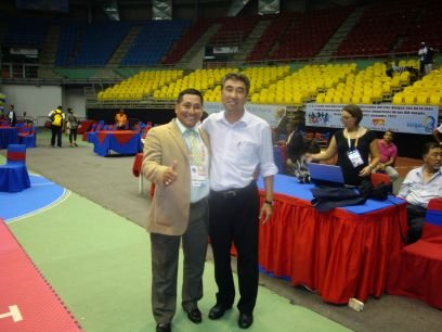 wuiston guillen, entrenador de fundamarcial T.K.D