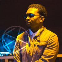 Adrian Sage (@sagevisuals) 's Twitter Profile