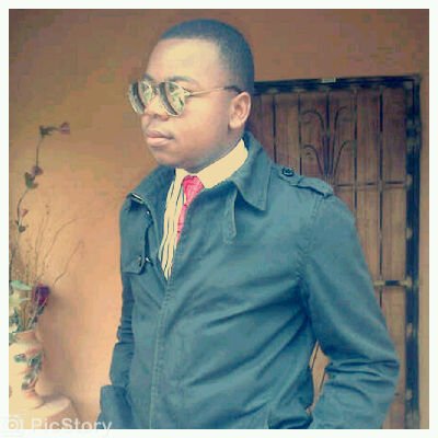 DaRealSomkhaya's profile picture. Simplicity @ its best!                 Life is a journey,and its every traveller for themself