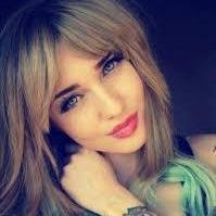 AshnaSyra's profile picture. 