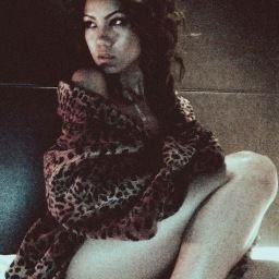 RunawayGroupie's profile picture. There are three sides to every story... His side, my side, and the truth somewhere in between. This is my story... Just hear me out. (21+ #OriginalCharacter)