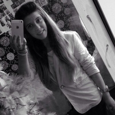 Suppersmall's profile picture. 16, single... Love to chat... Addicted to my phone (instagram,twitter,snapchat,Facebook) love music and aniamls3