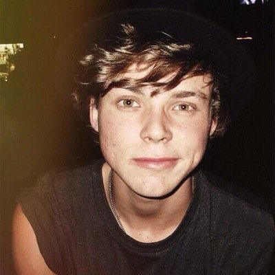 mysecsofsummer's profile picture. No victory without a battle. 25/06/2014 WWA tour, saw my heroes 5sos. they are angels to me. I adore, cherish and love em unconditionally