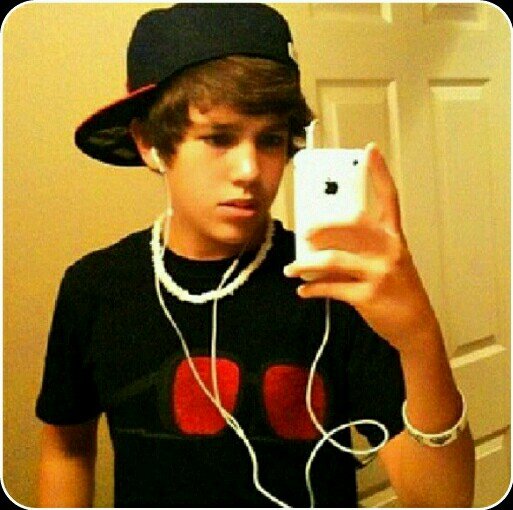 Been there to support him since ShootUsDown, now I get to meet the boy who saved me on 09/14/14