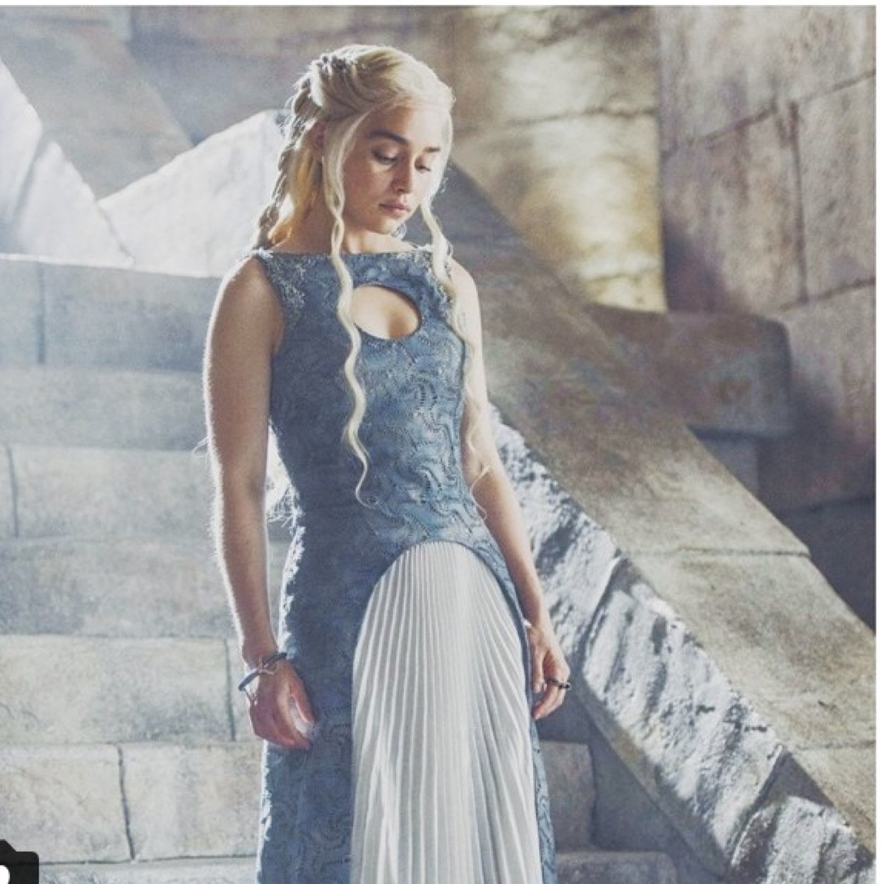 BraveKhaleesi's profile picture. I am Khaleesi of Dothraki, mother of Dragons. The next time you raise a hand to me will be the last time you have hands! | Literate, RP/Parody! |