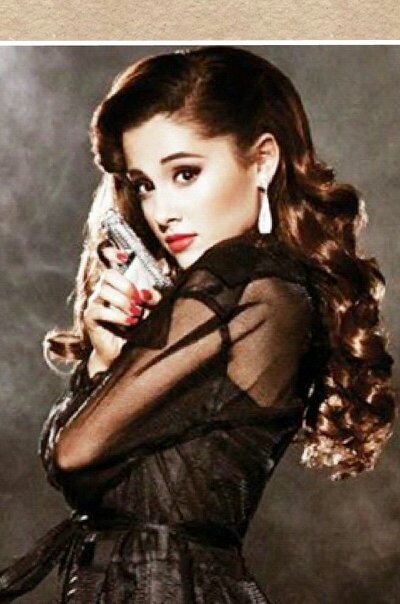 It's Ariana I'm a singer {RP/Single} {Not really Ariana it's Role Play}