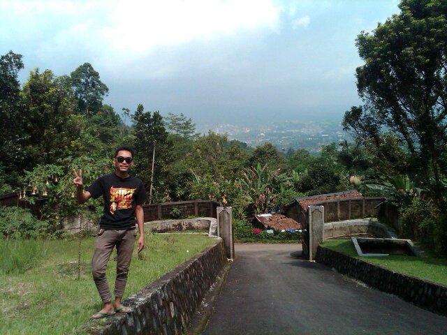 baiimajja's profile picture. hal yang paling bikin gw seneng adalah saat gw bisa meraih sesuatu yang gw mau .. follow me yaa nanti gw follow back okeeh .....