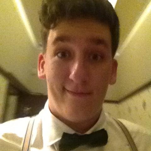 Pipek_'s profile picture. 