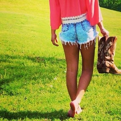 countryprepanon's profile picture. Lover of Lilly, cowboys, and the lake