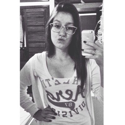 Belieber since 2010 . BRAZIL PORRA ! I'll follow back (;