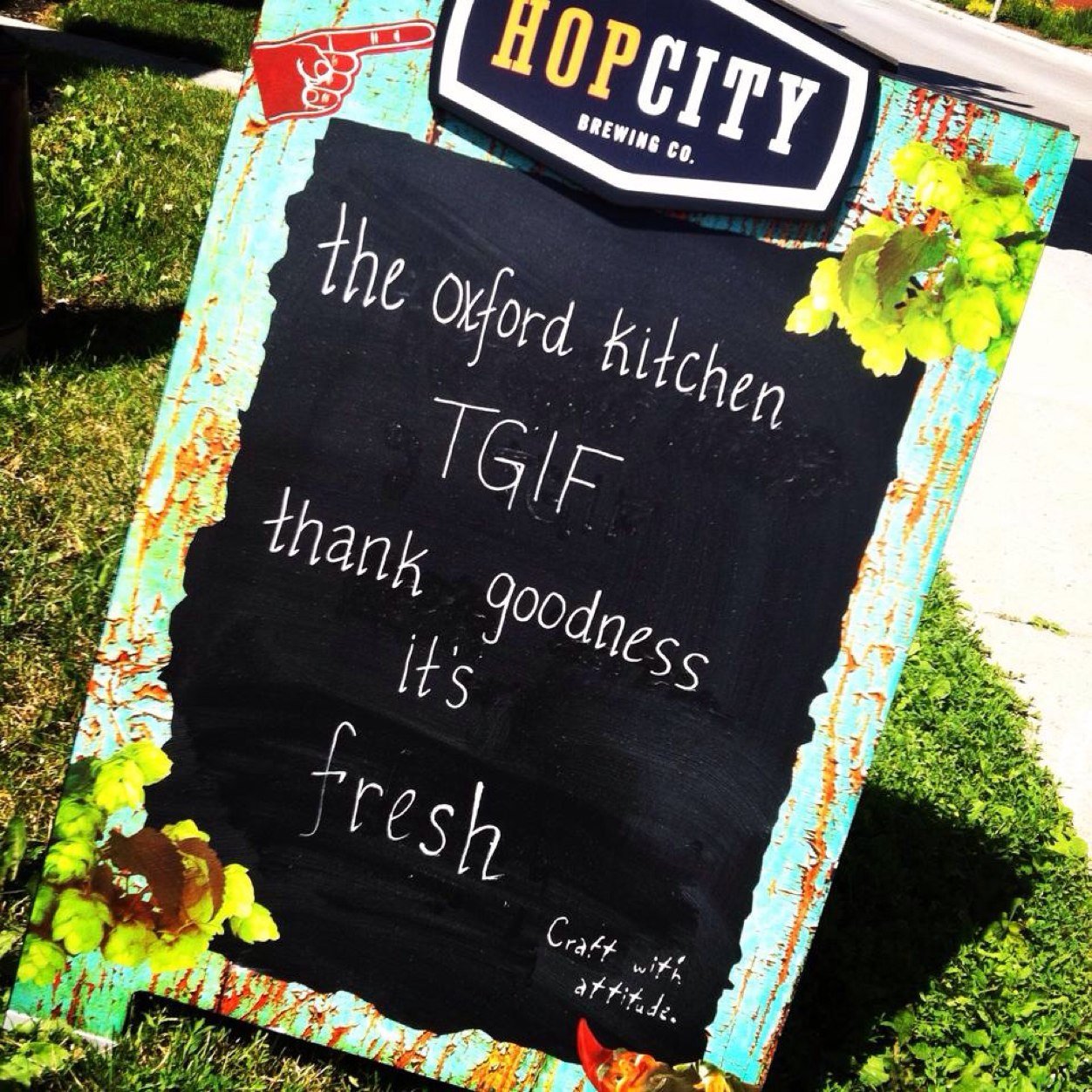 Taking the finest ingredients Ontario has to offer...and then we Chef it up! The Oxford Kitchen locally owned, uniquely inspired. Cheers!