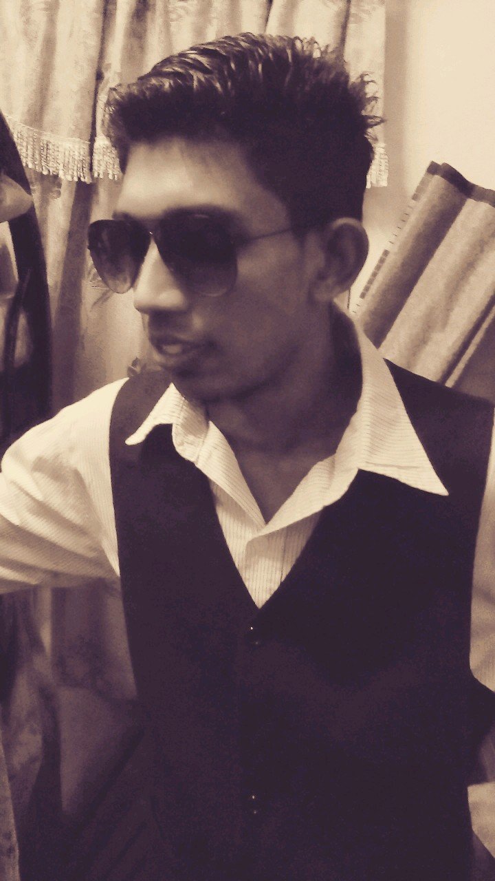 4be158271364476's profile picture. 