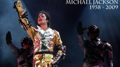 Mom of 4 and a huge fan of Michael Jackson!!  No one will ever compare to him.  RIP Michael, I miss you so much.