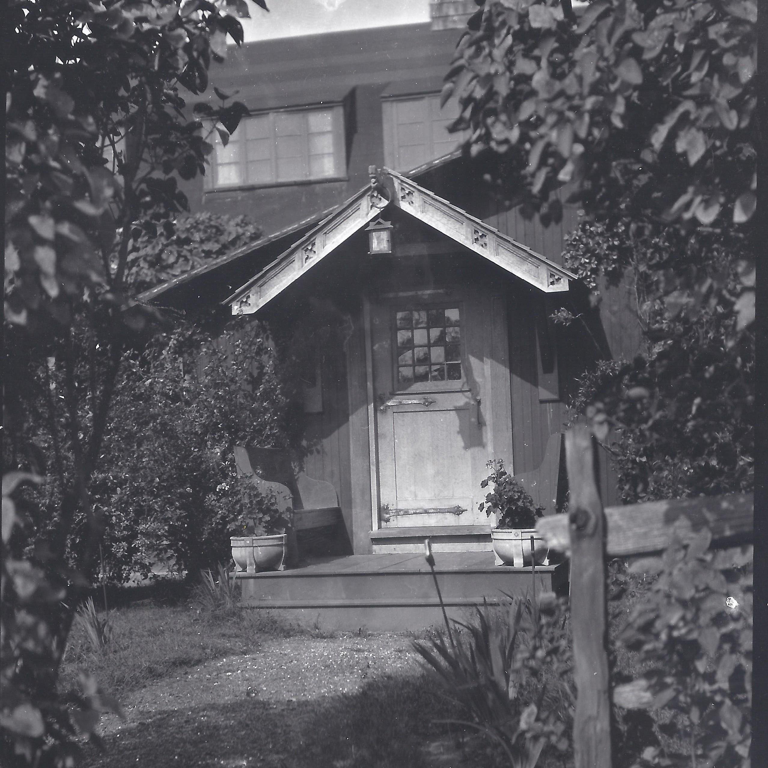 The mission of the Arden Craft Shop Museum is to collect & exhibit materials & artifacts related to the Ardens, which include Arden, Ardentown, and Ardencroft.