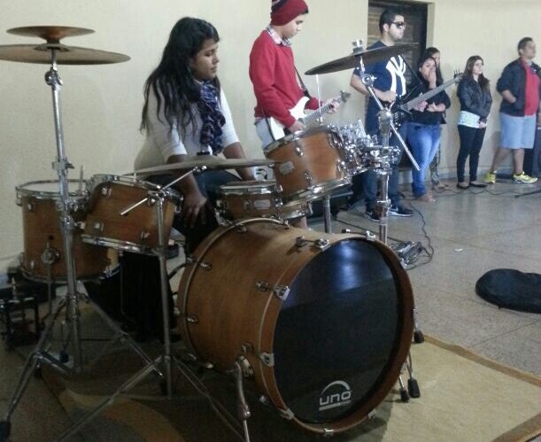 Instagram: @daaanibatera  #segue