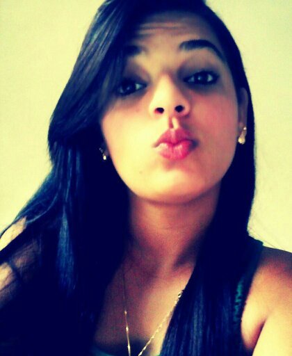 LilianaBarros12's profile picture. 