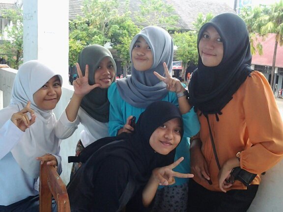 (BELOVEDq)|  maafka iqra sayang,, nda bakalanka bhongiki lagii .:(:(:(;):* :* |salis (sman 1 sungguminasa|muhammad iqra|anastasyah suwardi,, ♥♥