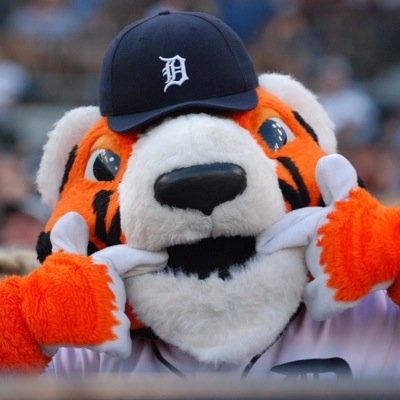 KingVanquishlol's profile picture. 15. SnD is my happy place. GT: VanquisH oS Trophy Count: 5 | Earnings: $900 |#MONEYTEAM The AM duo: @mlgamateurr The duo: @_mosme The Son: @pinnaclewhippe1