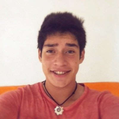 Lo que yo escriba aquí vale madres mejor sigue y conóceme bien' ;) \o/