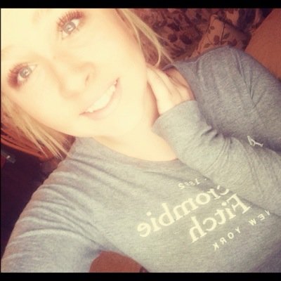 Stacy Nicole hunter 
15 - single - 5' 2 1/2ft 
I love rings  
Ima be me , and you should do you .
Bitches get stitches