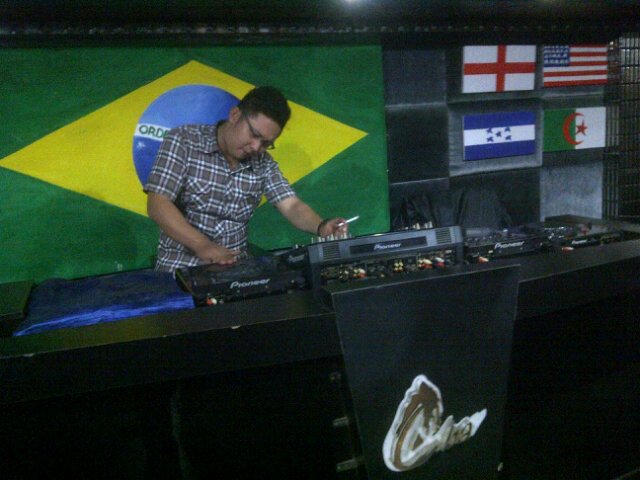 zellyJunior7's profile picture. Talk less, do more !!!