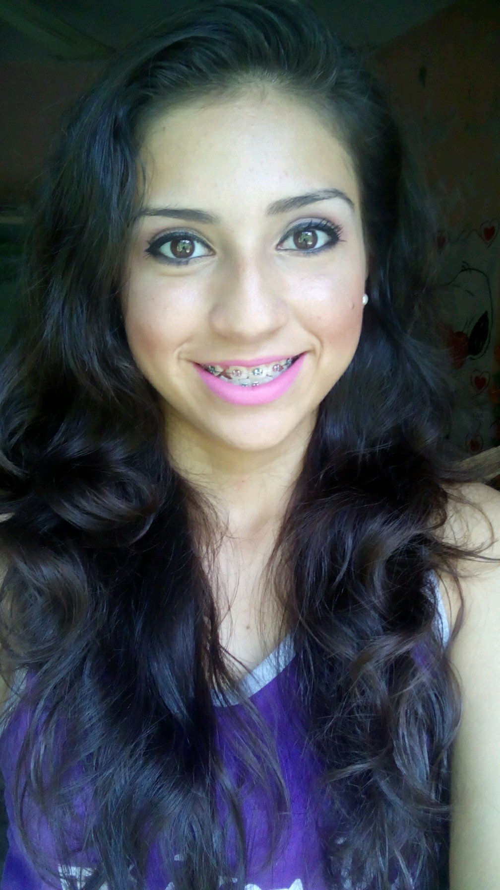 Quiero ver hasta que dia te daras cuenta que he entrado, espero y me regales una sonrisa, te amo de aqui hasta que llegue una hormiga y me aplaste fín ❤.