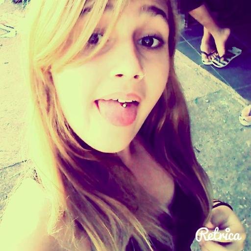 Na Sua Mente Eu Entro Eh Bagunço Fika Esperto Porq Eu Robo Sua Brisa ii Vs Nem Percebe Entro Na Mente ii Faço Um Estrago kaka' ! ' *-*
OBS: FODA-SE TUDO !
