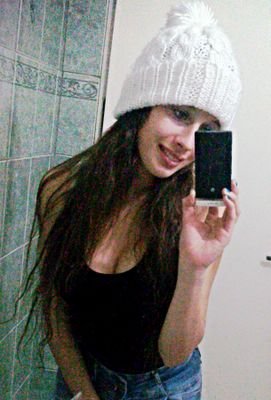 sharonbo338's profile picture. seguime, te sigo =)