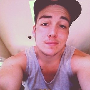 Chillen trying twitter since facebook is wack want to discover the world