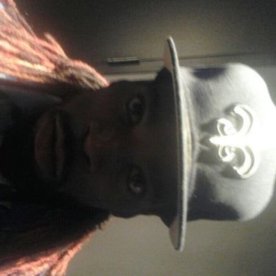 hi my name is sincere and I write music I like to play sports and stay moving god is the leader of my life he walks with me every step I take