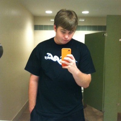 Turtleboii13's profile picture. 