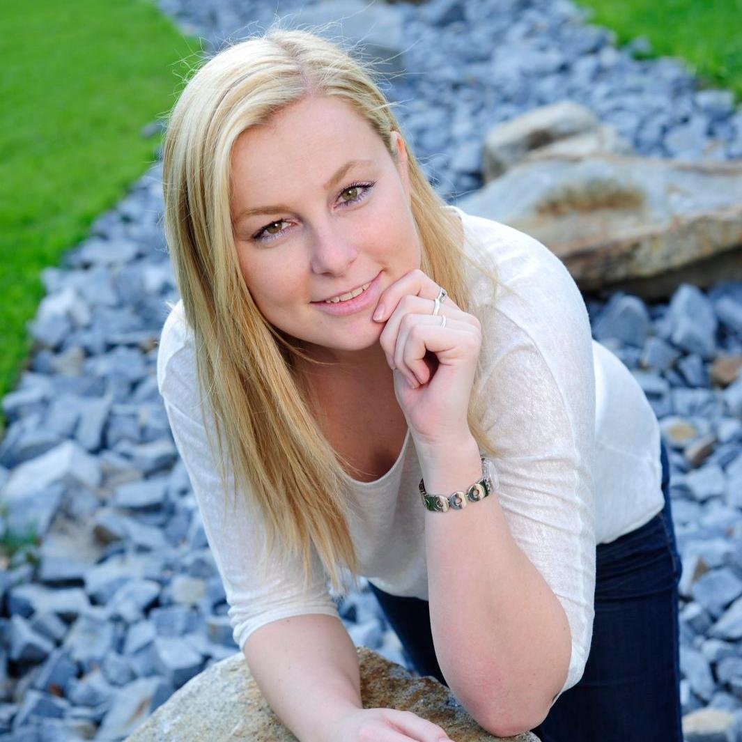 Adela07301570's profile picture. 