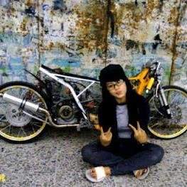 MuktiGalih's profile picture. I love my country so much...^-^