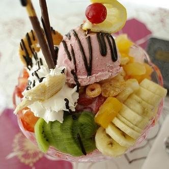 DuniaIce's profile picture. 