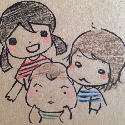 2010年4月に「こみ」を、2012年６月に「いこ」を、2014年５月に「みな」出産。+旦那と５人暮らし。 おうちのアレコレ、落書き付きでつぶやきたいと 思っております。 どうぞ気軽にヨロシク( *・ω・)*_ _))