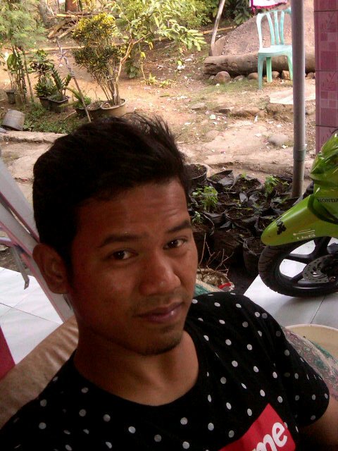 resppatyagiet's profile picture. Segala hal yg lahir akan mati, tetapi cahaya kehidupan yg dipancarkan akan selalu bersinar selamanya..                 Cianjur