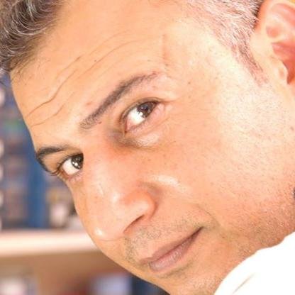 Deneyimli Yazılım Geliştirici ve Yöneticisi, Web Tasarımcısı ve Bilgi Mimarisi Uzmanı, İleri Görüşlü Girişimci ve Yatırımcı