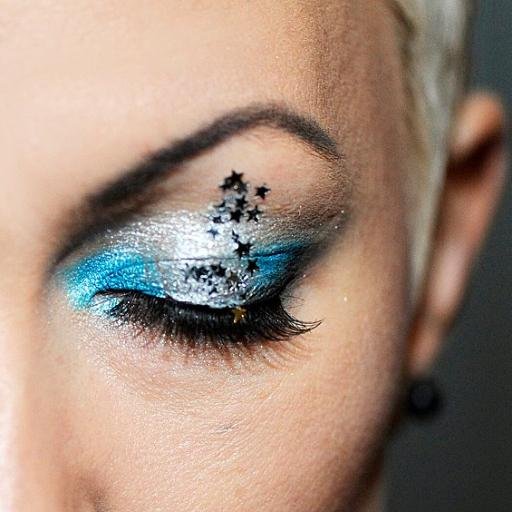 headshearts's profile picture. We are soul-hearted, electro-rock.