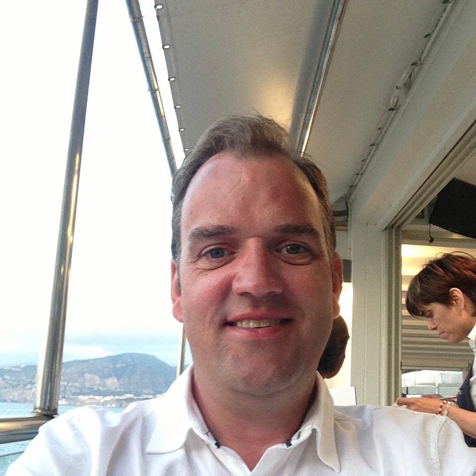 paullane42's profile picture. 