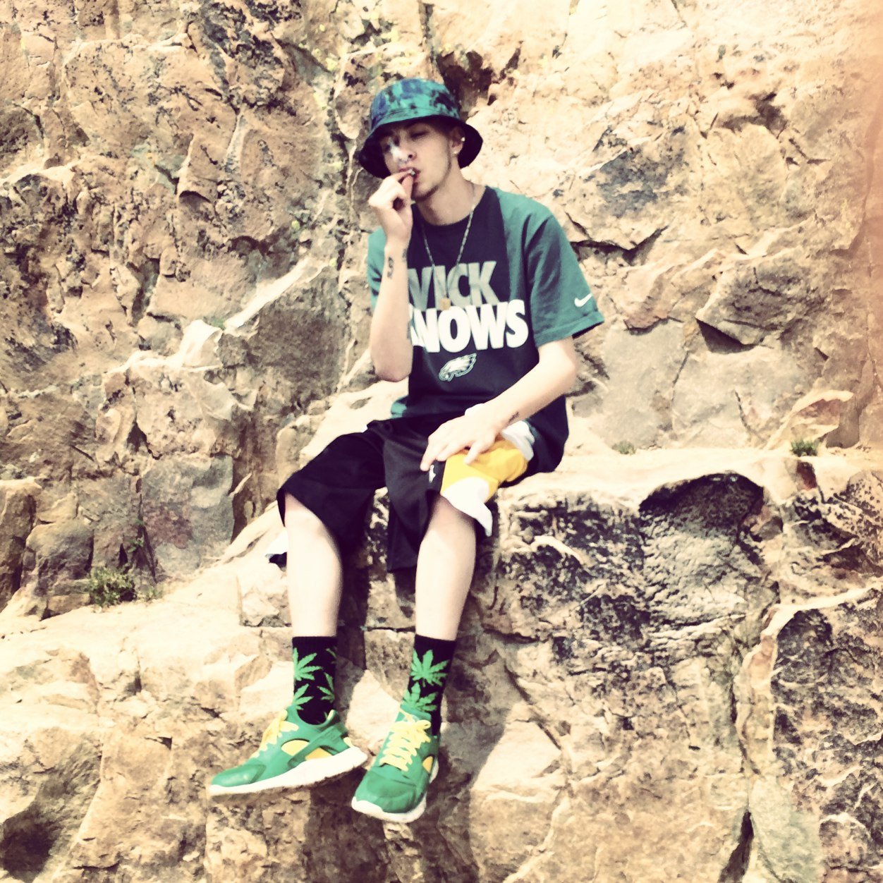 booking inquires- googoo.bosk801@gmail.com
