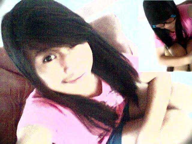 Vhenny_blast's profile picture. kecantikan berasal dari hati nurani