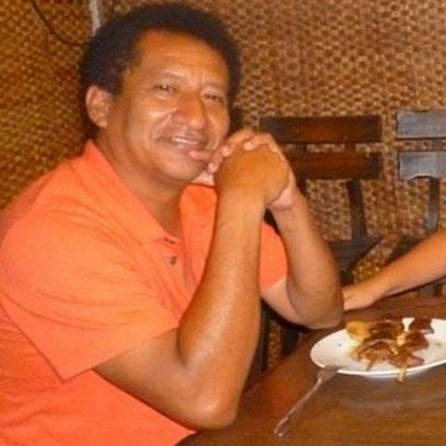 Hijo de dios padre soltero de dos hijos ,empresario de la construction ,apasionado x la obra del senor