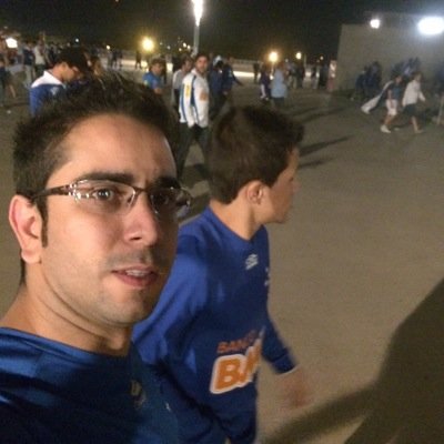 Sou Assim Mesmo. Louco por Ti Cruzeiro!!!!! E por ti Graffite 98fm.