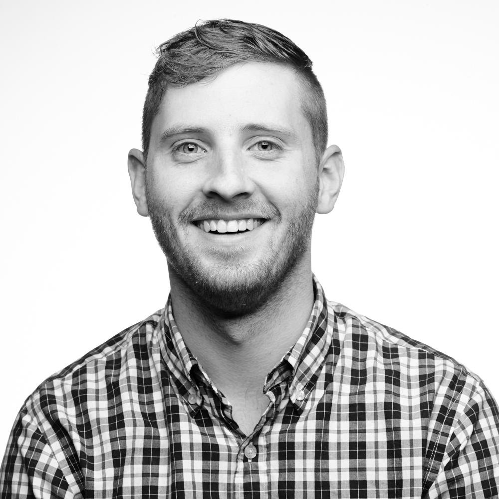 Indoor kid when not 🚴♂️. Allergic to your 🐶 but will pet anyway. Engineer at @wistia. 👨💻