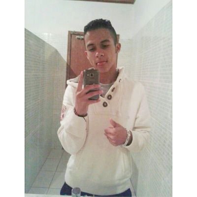 um bom malandro age na tranquilidade ✌