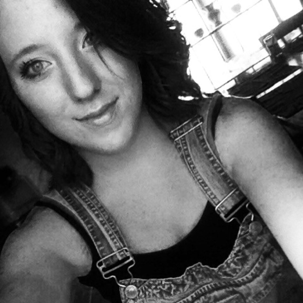 Meredith McGuffey. 17. Ky. Future US Soldier. Traveling is my happiness. Taken!