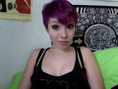 |Otaku| Amante del rock, metalcore, deathcore y post-hardcore.
