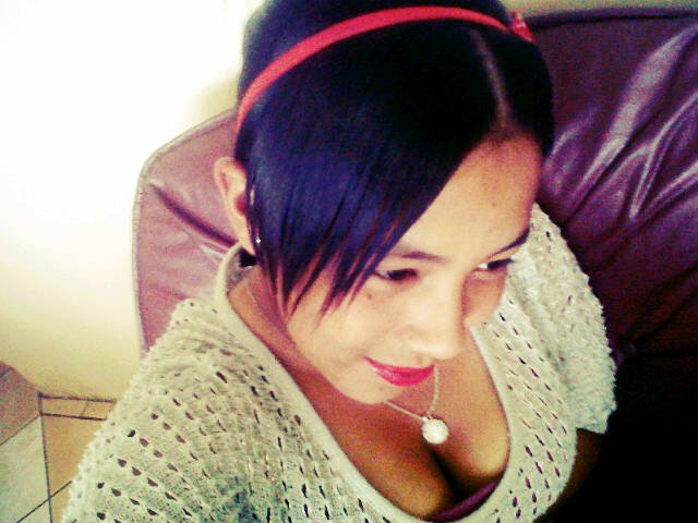 CayNique11's profile picture. 19| Single |